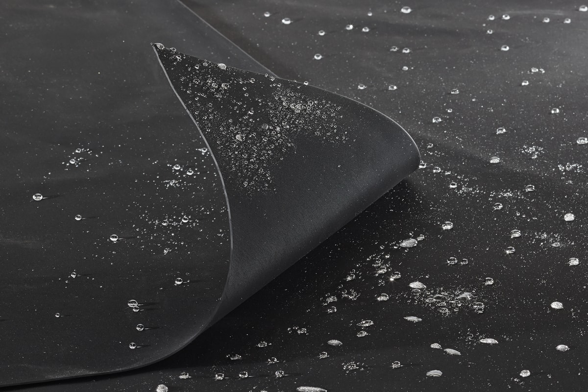 OASE 76645 EPDM 1.0mm 6.10x30.48m Waterproof Membrane | JACO 積高