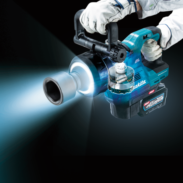 Ring-style LED light on the Makita TW009GZ illuminating the socket area