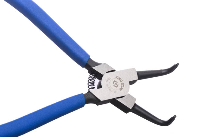 KING TONY 68HB-10 內90°扣環鉗鉗口與彈簧近照;本款全長241 mm,適用扣環直徑40–100 mm
