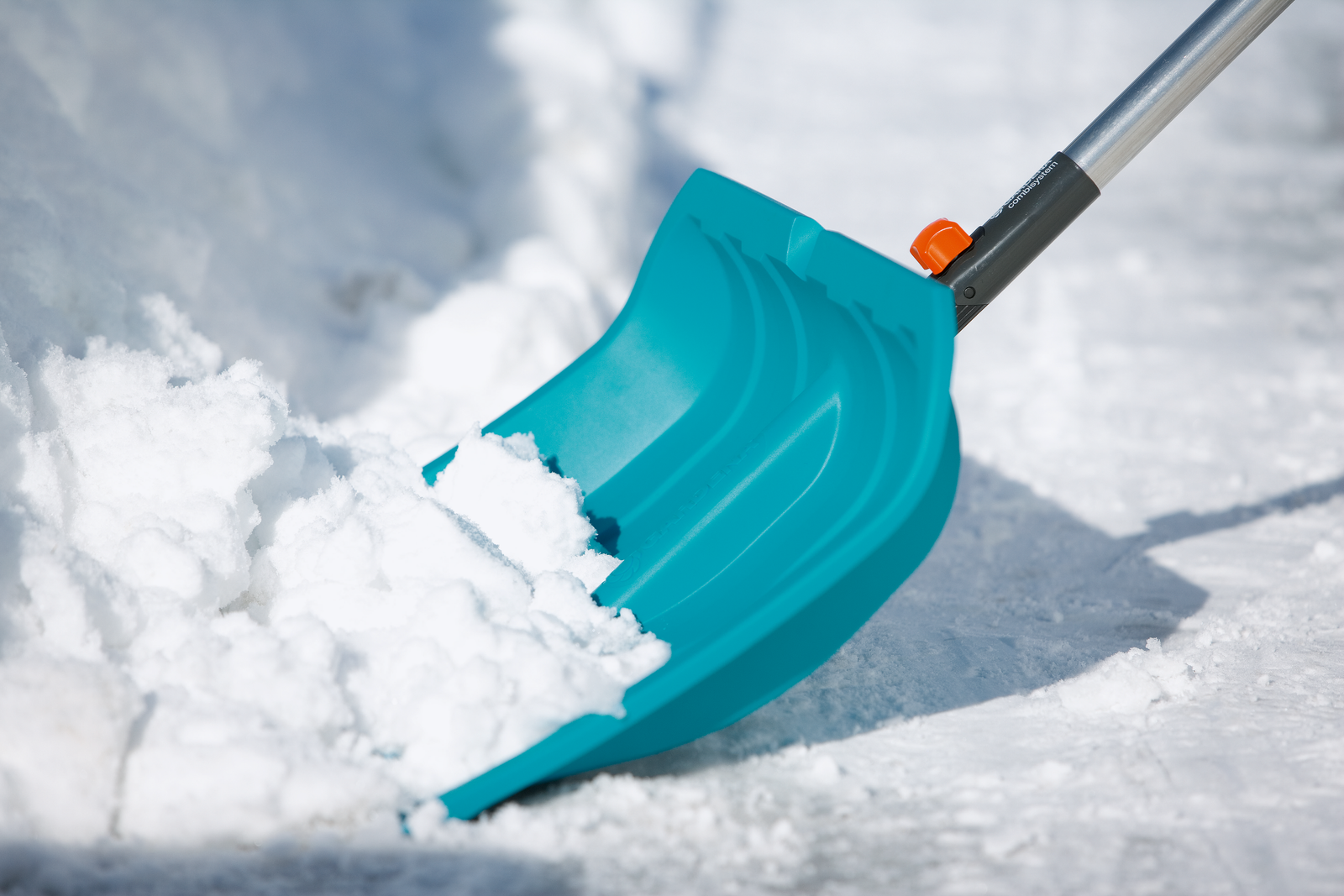 GARDENA combisystem Snow Shovel KST 50 clearing snow