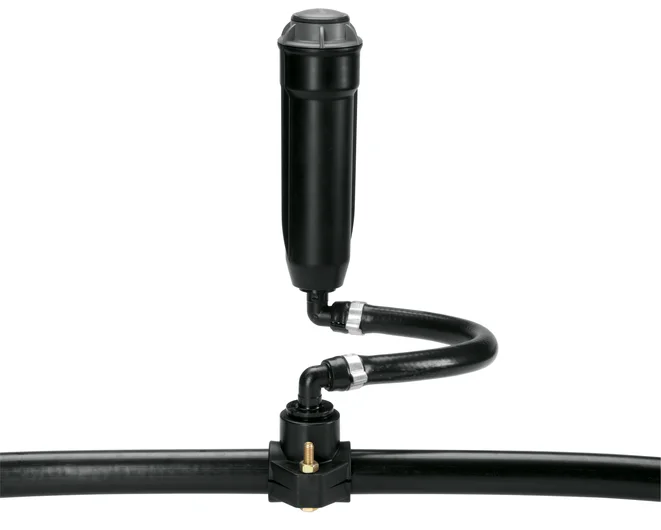 GARDENA 2728-20 鏜孔夾安裝於 25 mm 灑水管道的示意